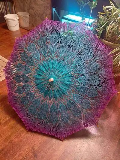 Whimsical Lace Parasol Pattern step 2 - assembly progress