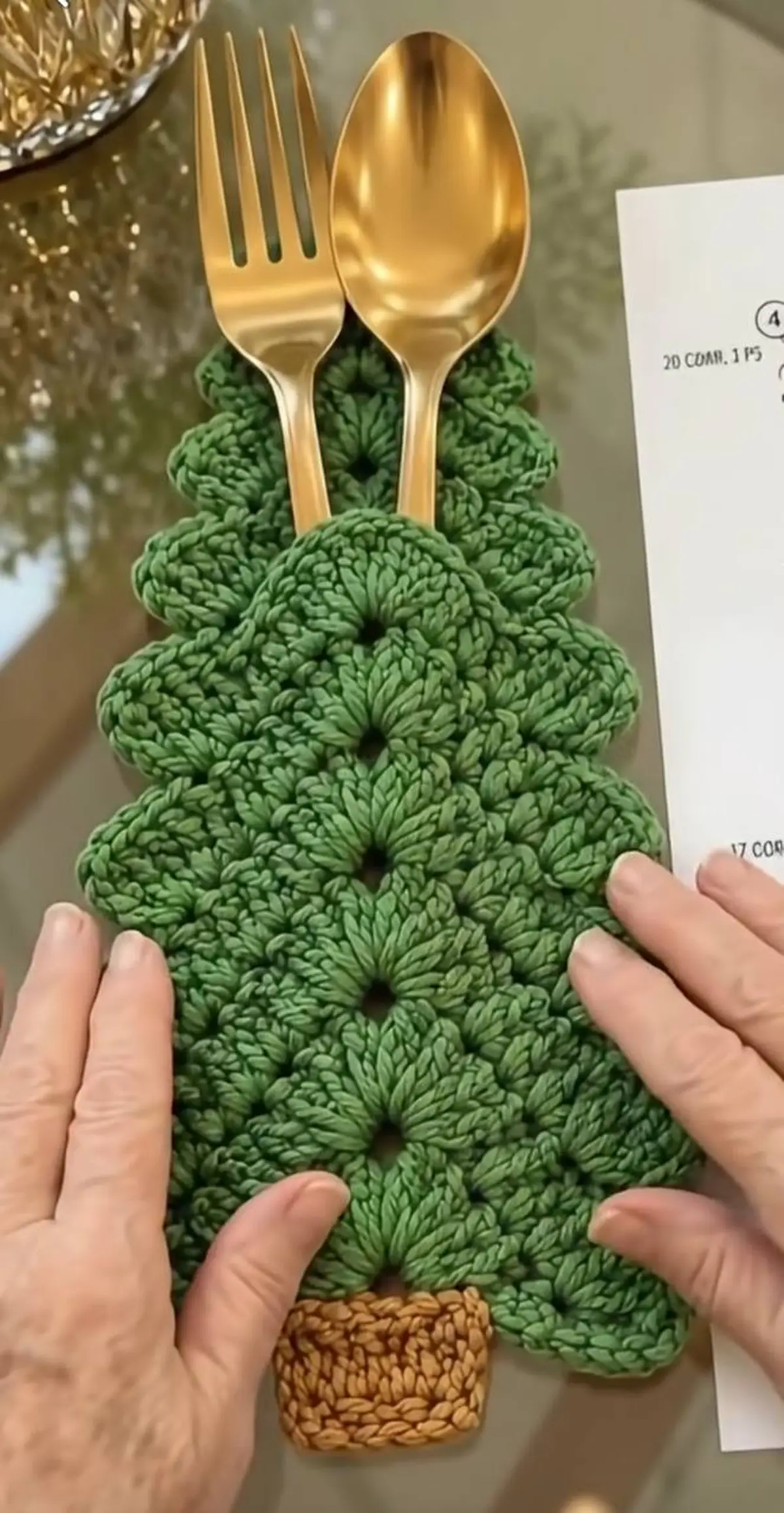 Tree Shape Patterns Christmas Tree Cutlery Holder Pattern - Intermediate