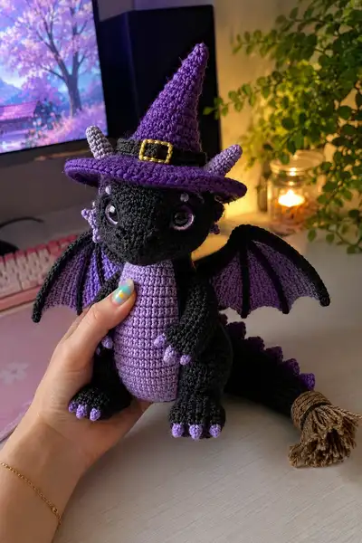 Big Witch Dragon with Purple Hat and Broomstick Tail Amigurumi Pattern step 1 - construction progress