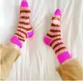 The Slip Rib Socks Pattern step 3 - details and accessories