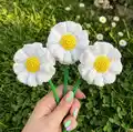 Daisy and Carnation Flower Crochet Pattern step 1 - construction progress