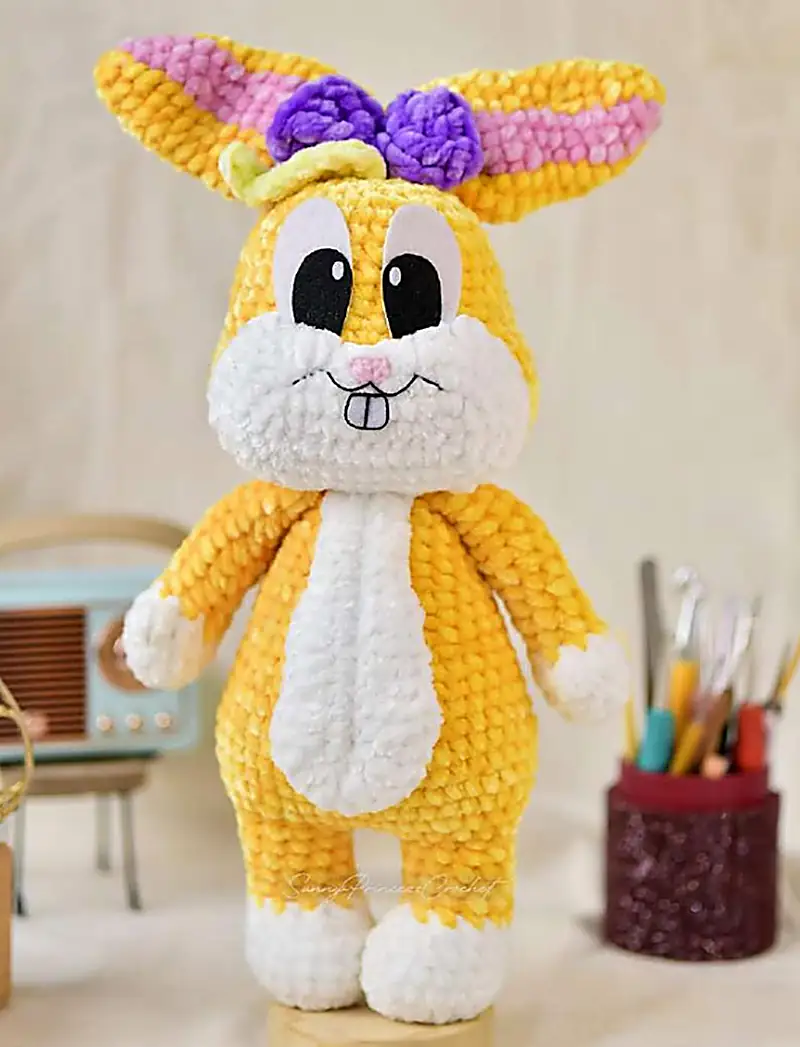 Free Advanced crochet pattern: Adorable Easter Bunny Amigurumi Pattern - Easy to follow tutorial
