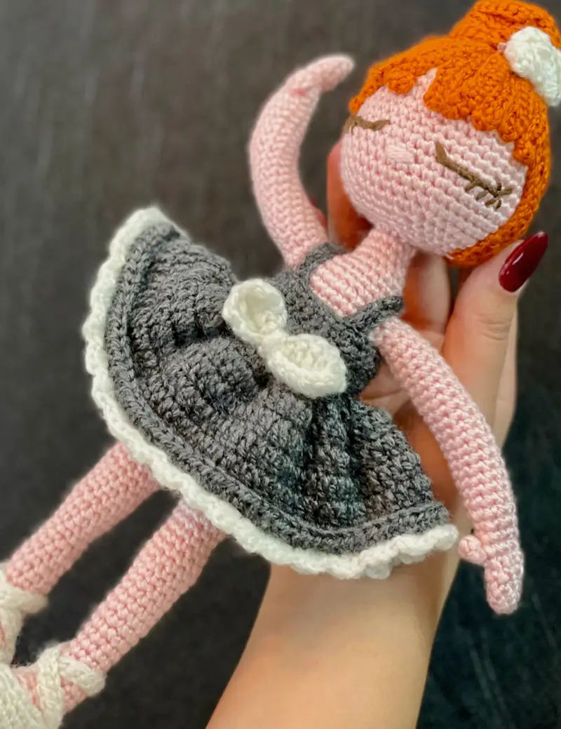 Free Intermediate crochet pattern: Ballerina Doll Amigurumi Pattern - Easy to follow tutorial