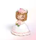 Reversible Flower Bouquet & Bride Amigurumi Pattern step 1 - construction progress