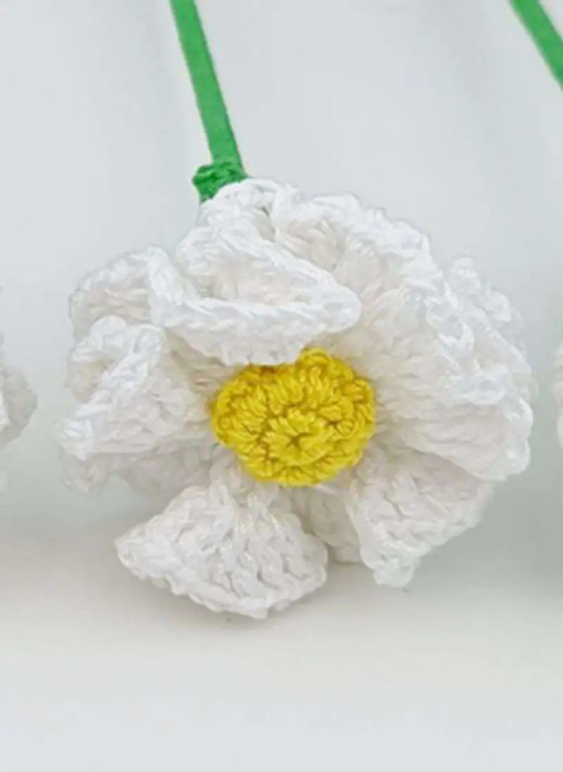 Crochet Daisy and Carnation Flower Pattern crochet pattern - detailed view of completed project