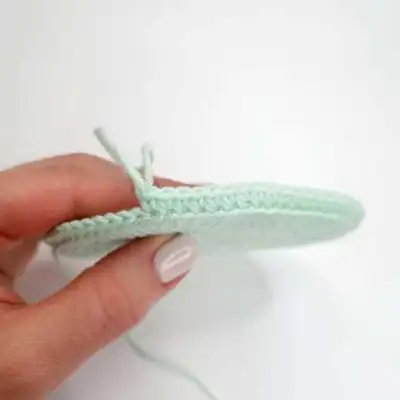 Spring Teapot House Amigurumi Pattern step 3 - details and accessories