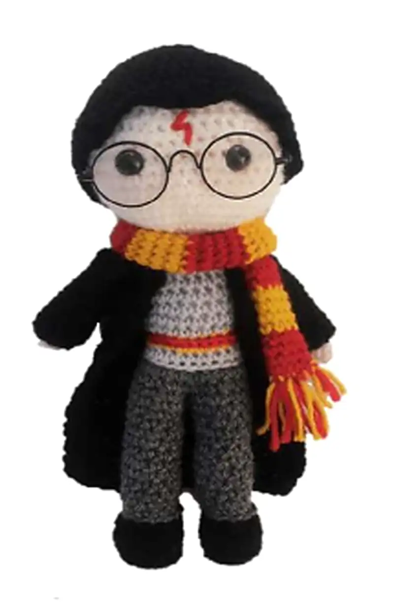Free Intermediate crochet pattern: Harry Potter Amigurumi Pattern - Easy to follow tutorial