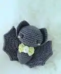 Baby Bat Amigurumi Pattern step 1 - construction progress