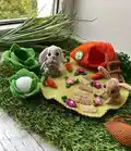 Bunny's House Amigurumi Pattern step 1 - construction progress