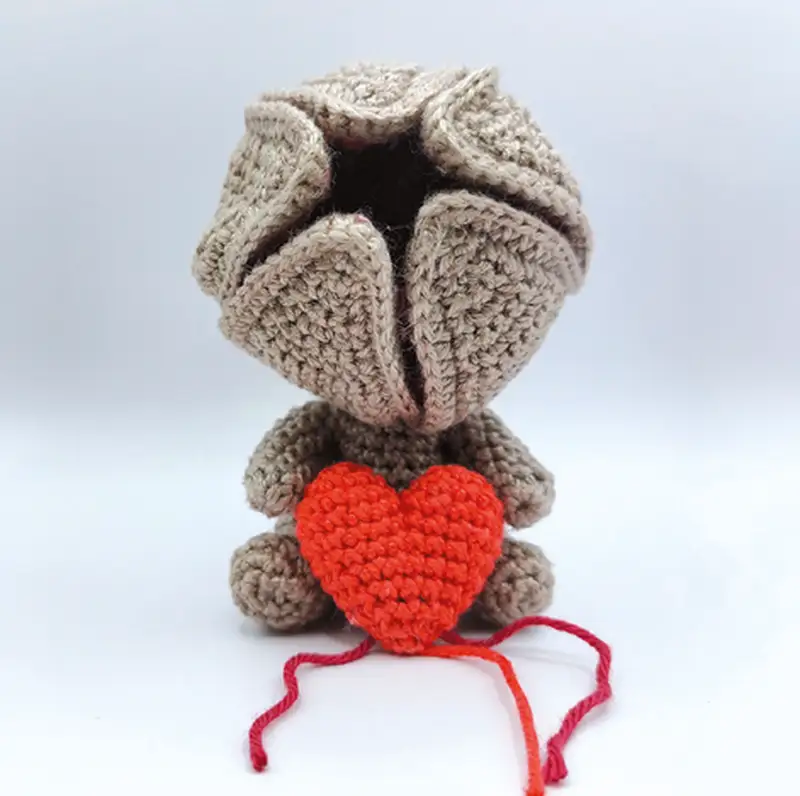 Free Intermediate crochet pattern: Demodog Amigurumi Pattern - Easy to follow tutorial