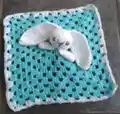 Cute Bunny Comforter Amigurumi Pattern step 4 - final assembly and finishing