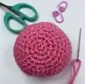 Appletosaurus Amigurumi Pattern step 3 - details and accessories